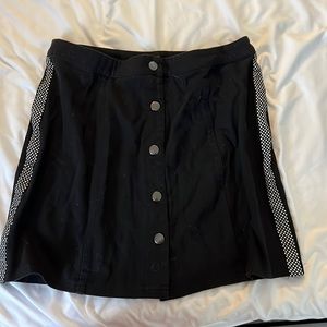 Forever21 Black mini skirt NWT